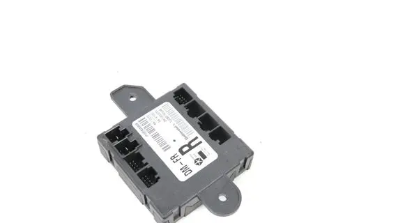 Volkswagen PASSAT B6 Door control unit/module 68245458AB