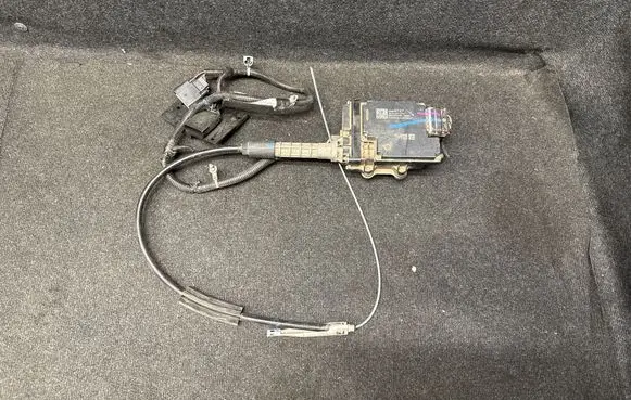 Chevrolet Camaro Hand brake control module 23369727 688250455