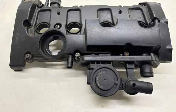Audi A6 S6 C6 4F Rocker cam cover 465188624 06D133299C