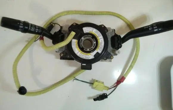 Suzuki Liana Wiper turn signal indicator stalk/switch 3740054GP 37400-54GP R17D3