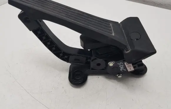 KIA Soul Accelerator throttle pedal 32726B2110 351902GDC0 32700B2120