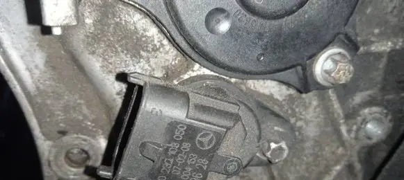 Camshaft position sensor