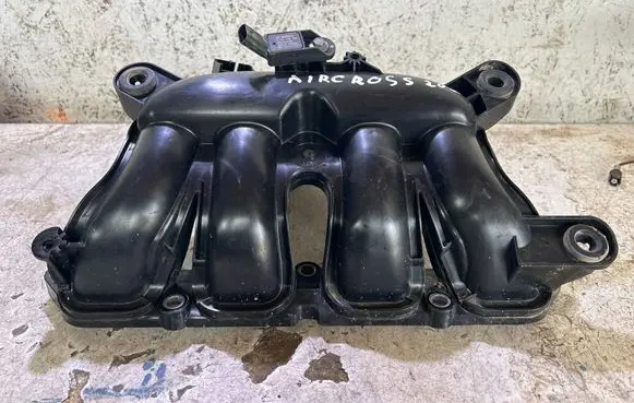 Citroen C5 Aircross Intake manifold 9817556380