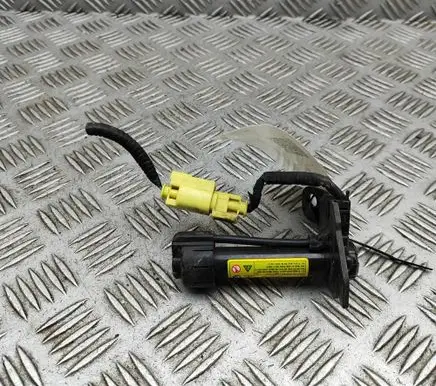 Hyundai Tucson TL Bonnet Pedestrian Airbag Actuator 79160D7000