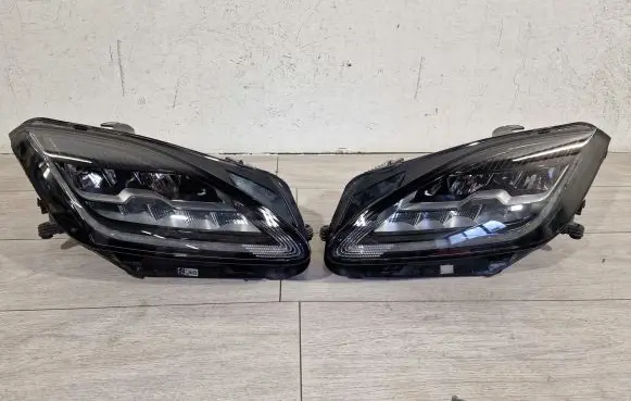 Jaguar E-Pace Headlights/headlamps set 