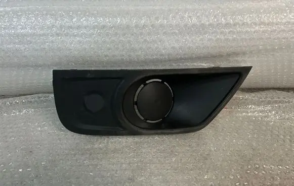 Renault Master III Front bumper lower grill 068809 263310627R