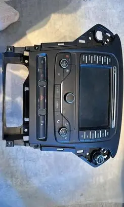 Ford Mondeo MK IV Radio/GPS head unit trim BS7T18K931AE BS7T18K031AE