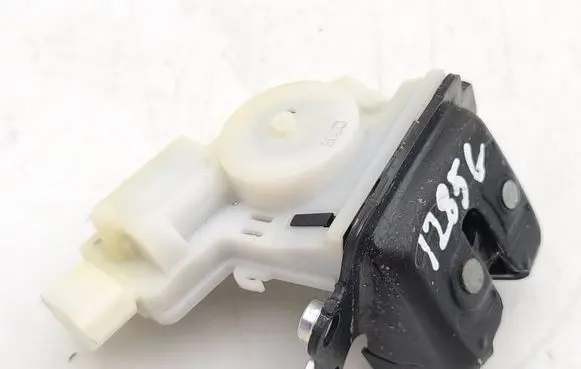 Toyota Corolla E210 E21 Tailgate/trunk/boot lock/catch/latch