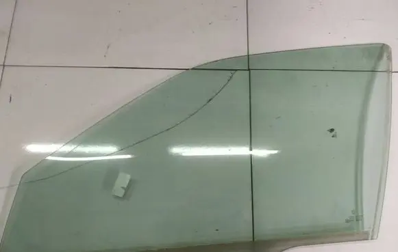 Peugeot 406 Front door window glass four-door AS2