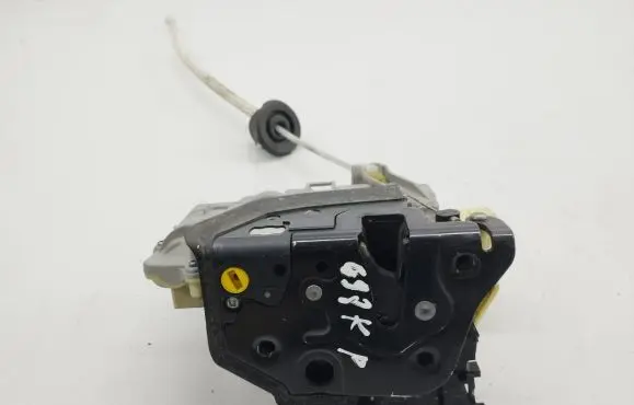Audi Q7 4L Front door lock CZ3C2837015A