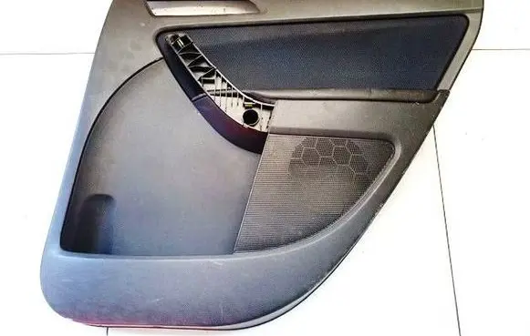 Skoda Yeti (5L) Rear door card panel trim 5l0867212