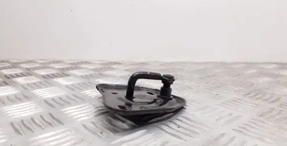 Audi A1 Engine bonnet/hood lock/latch loop/hook 4G0823186