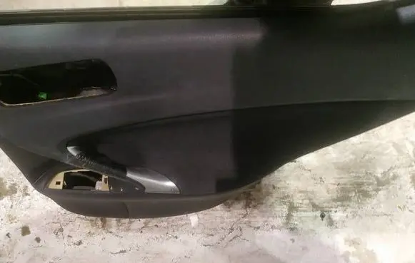 Lexus IS 220D-250-350 Rear door card panel trim
