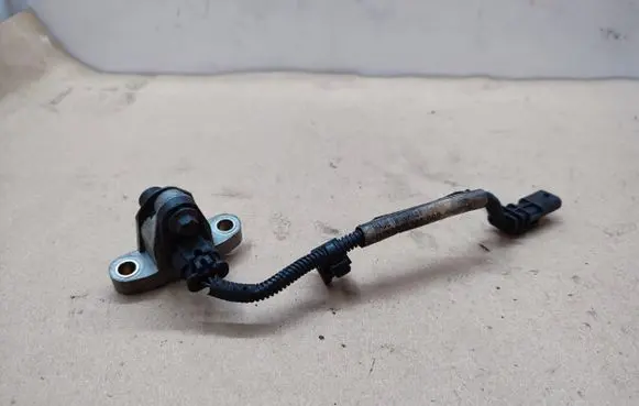 Volvo XC60 Crankshaft position sensor 31303282