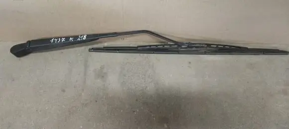 Citroen C3 Windshield/front glass wiper blade 80008617