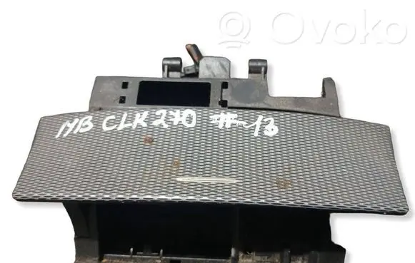 Mercedes-Benz CLK A209 C209 Car ashtray A2096800550 A2096800650 E040517001