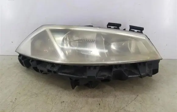 Renault Megane II Headlight/headlamp 8200073221J