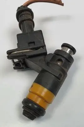 Renault Scenic I Fuel injector H029611