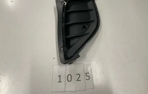 Volkswagen ID.4 Front fog light trim/grill 11A807820 811970401 811970601