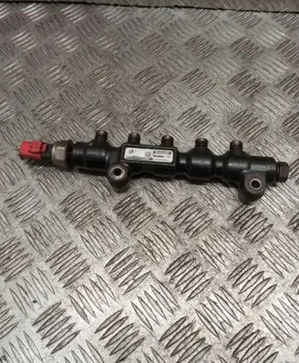 Ford Focus Fuel main line pipe 9654592680
