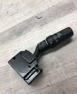 Mazda 5 Wiper control stalk 17D682