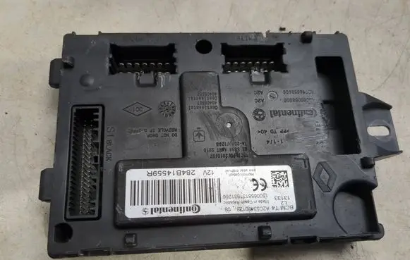 Renault Sandero I Comfort/convenience module 284B14559R A2C53430178