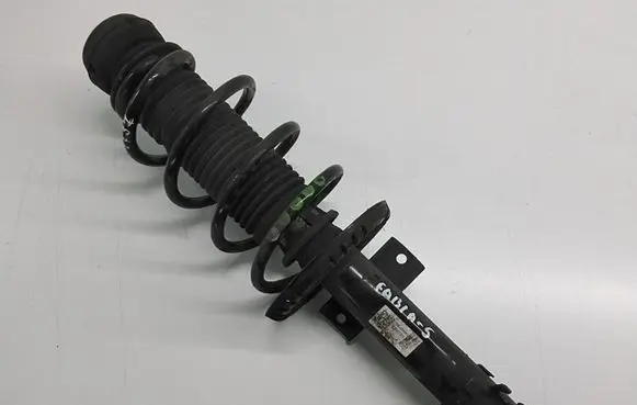 Skoda Fabia Mk3 (NJ) Front shock absorber/damper 6C0413031AN