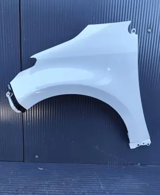 Toyota Yaris XP210 Fender YARISIVBLOTNIK