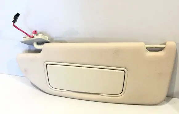 Volvo V70 Sun visor