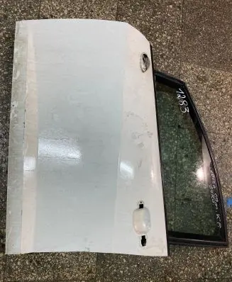 Seat Ibiza III (6L) Front door
