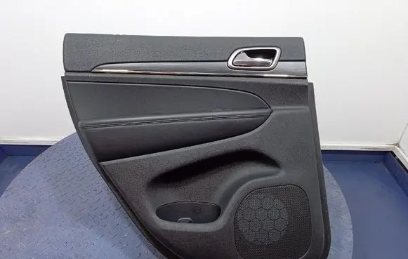 Jeep Grand Cherokee Door card panel trim set 5LL816X9AD