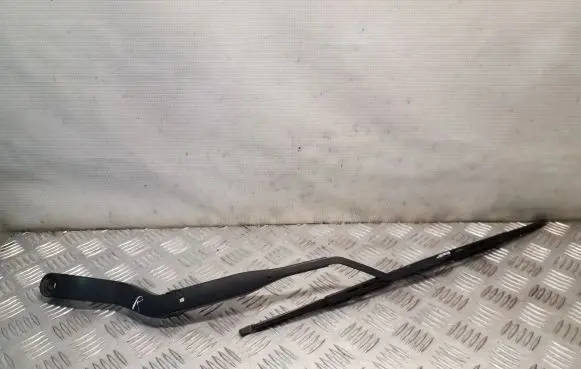 Dodge Nitro Front wiper blade arm 55157282AD