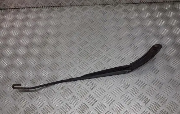 Renault Megane II Front wiper blade arm