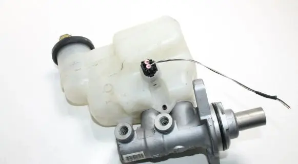 Lexus IS III XE30 Brake fluid reservoir 13801010610