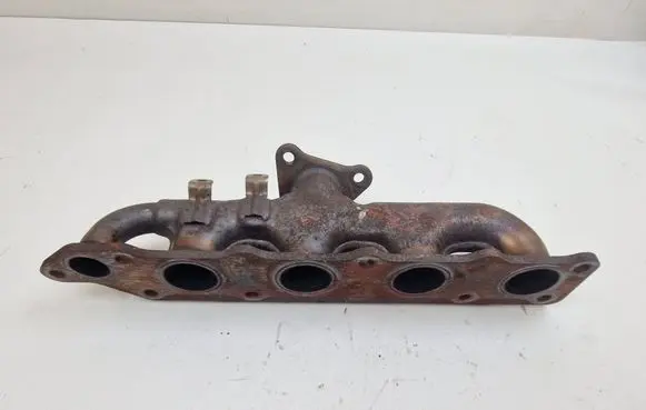 Mitsubishi Outlander Exhaust manifold 