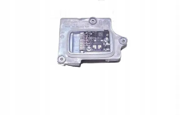 BMW 3 G20 G21 LED ballast control module 12160010070