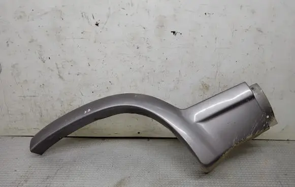Ford Explorer Rear fender molding trim 
