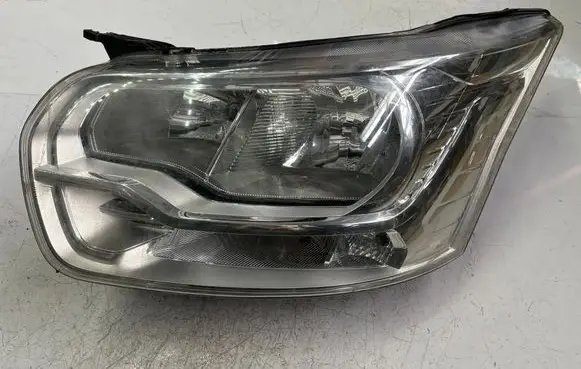 Ford Transit Headlight/headlamp BK3113W030AF