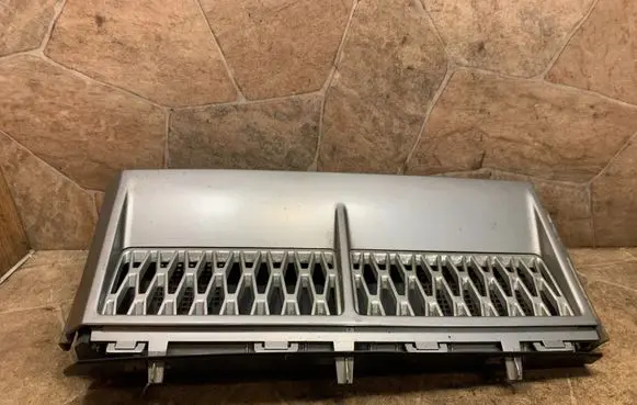 Land Rover Range Rover L322 Fender grill CK1UA