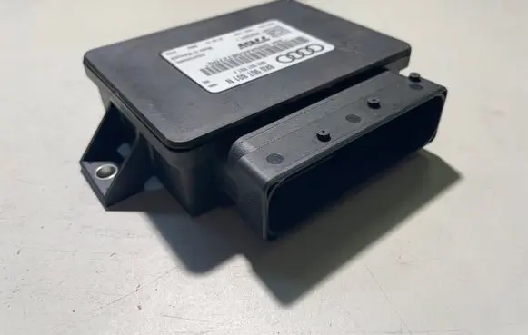 Audi A4 S4 B8 8K Hand brake control module 8K0907801J 8K0907801N