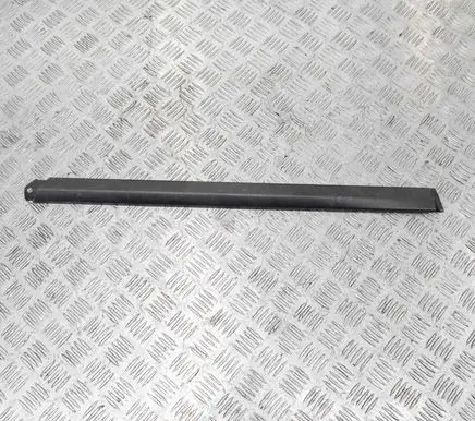 Porsche Cayenne (92A) Front door glass trim molding 7P5853540