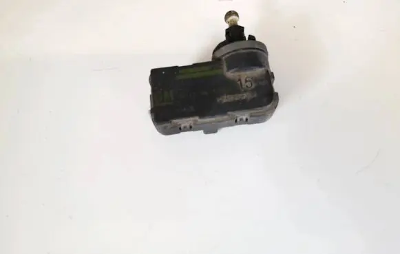 Headlight level adjustment motor