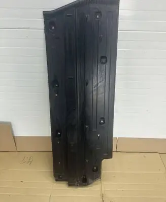Hyundai i30 Front underbody cover/under tray 841456000