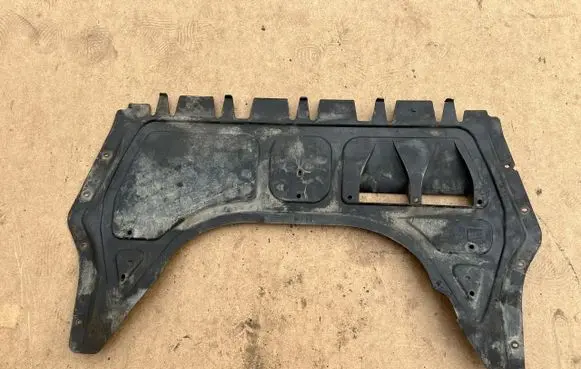 Volkswagen Golf V Engine splash shield/under tray 1K0825237J