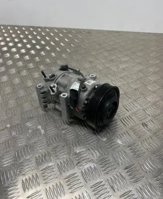 Hyundai Tucson TL Air conditioning (A/C) compressor (pump) 97701D7600