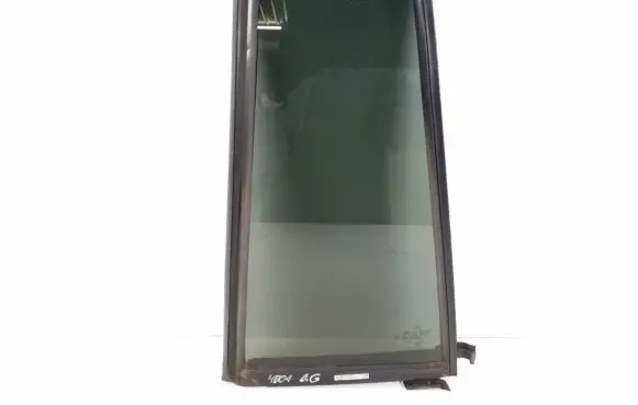 Mercedes-Benz GL X164 Rear vent window glass A1647301455