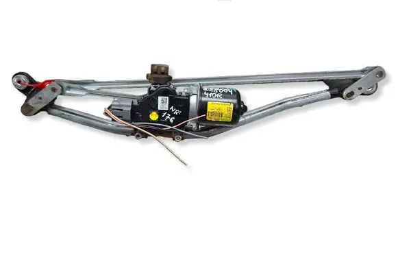 Dacia Sandero II Front wiper linkage and motor S26301176 288004410R