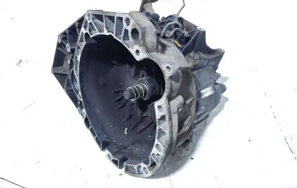 Land Rover Freelander 2 - LR2 Manual 5 speed gearbox 40T32 03131968042A