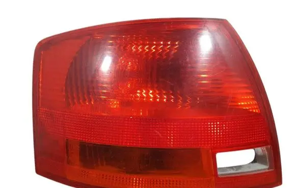 Audi A4 S4 B7 8E 8H Rear/tail lights 8E9945095C