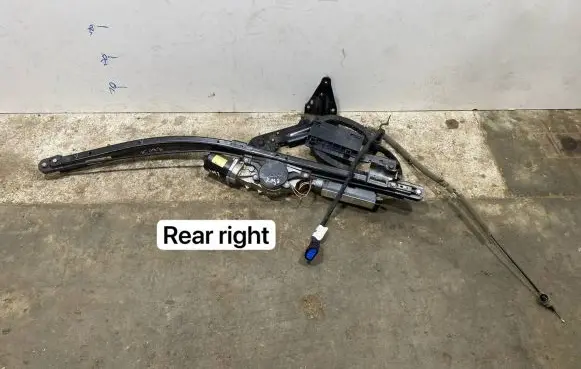 Chrysler Pacifica Front door sensor coupe 68368918AAA